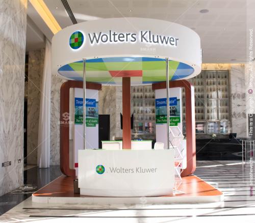 WOLTERS KLUWER STAND