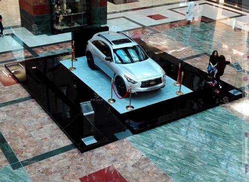 INFINITI MALL STAND